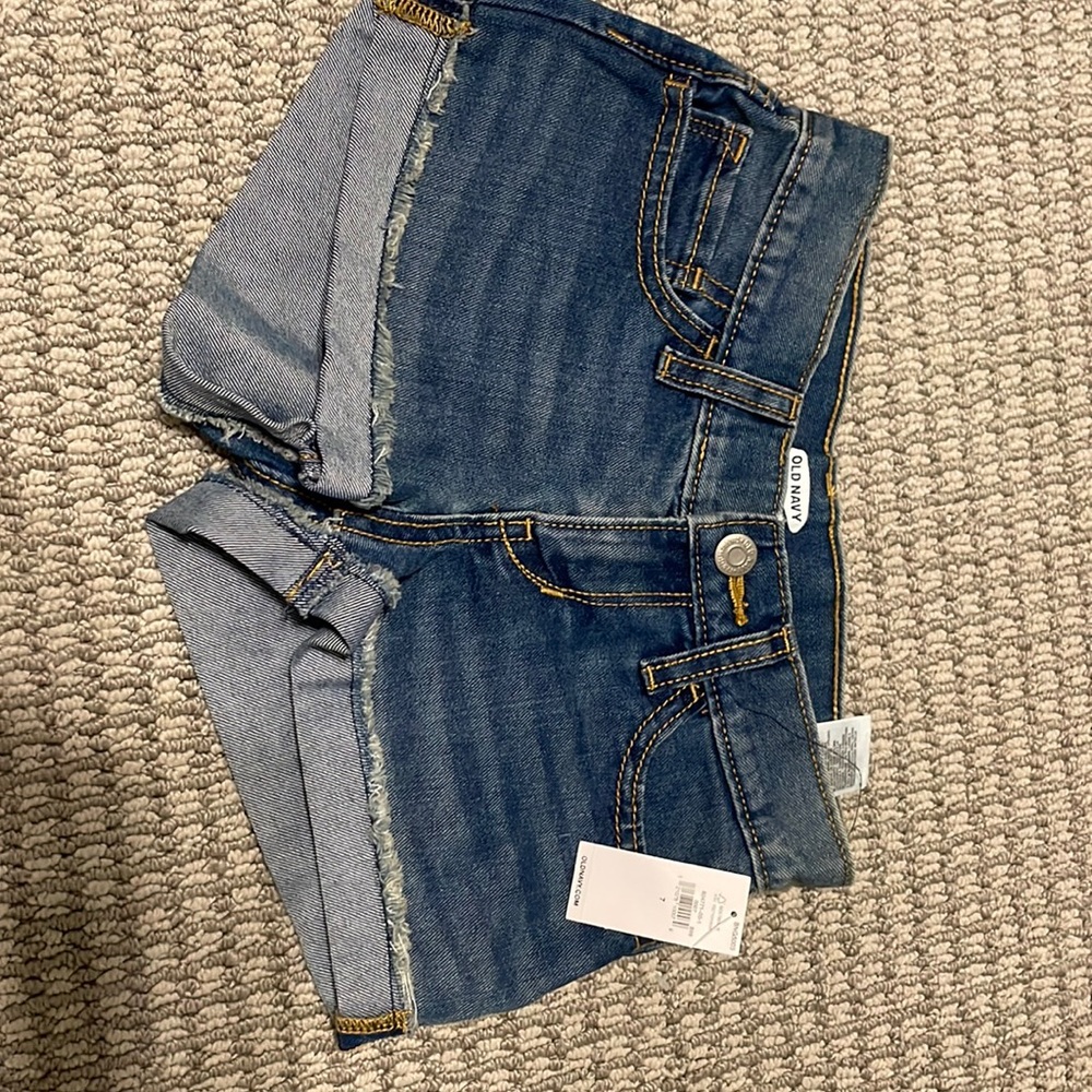 NEW Girls size 7 shorts